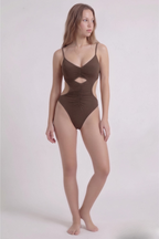 Mocha Cut-Out Mayo