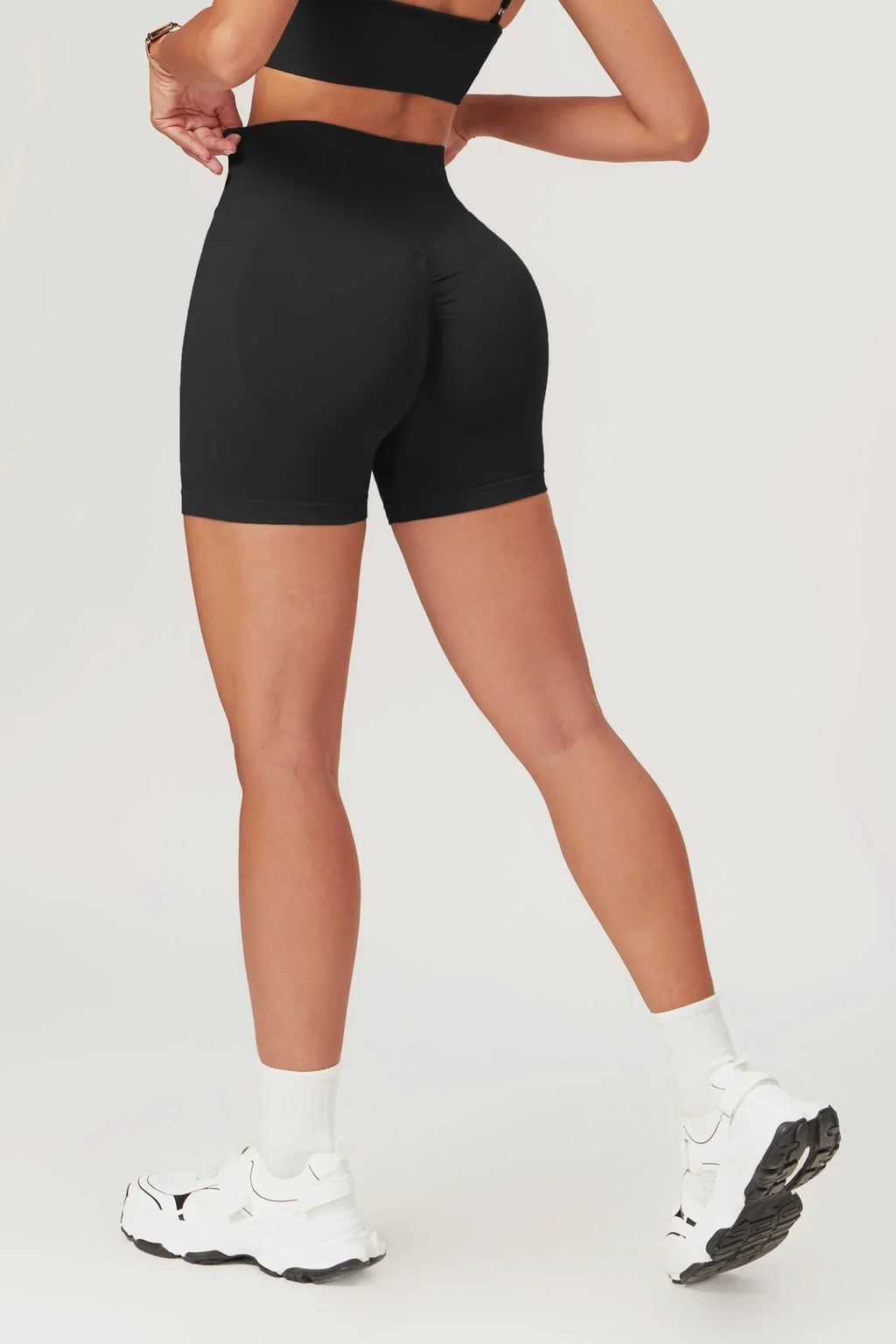 Alexa Şort