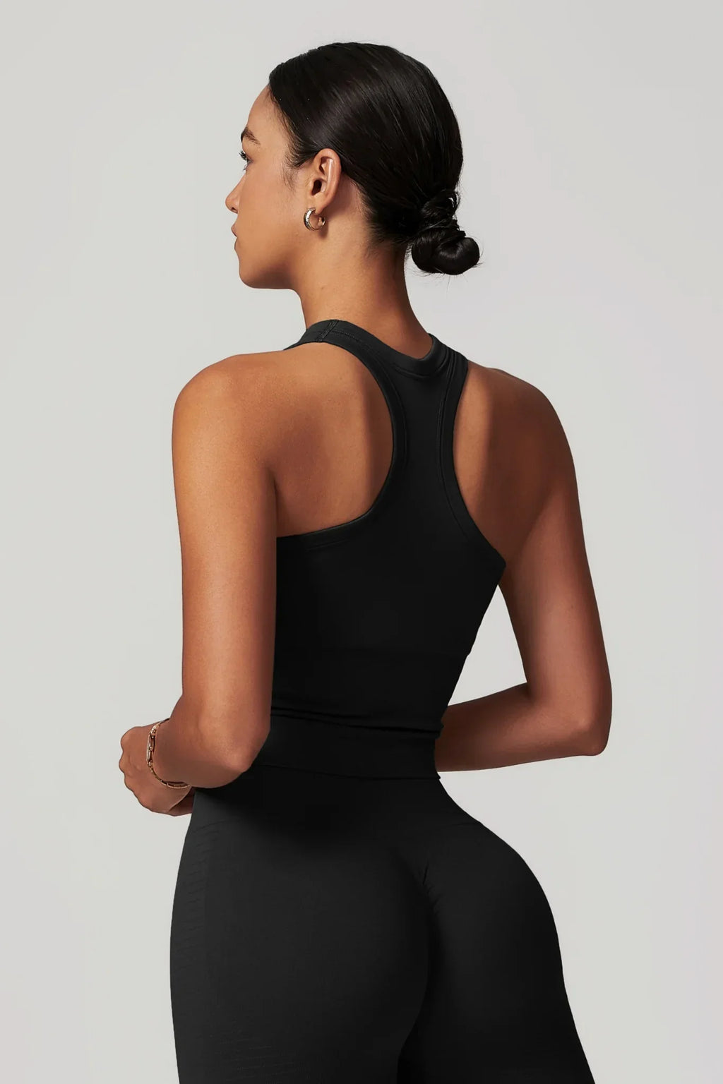 Chloe Sporcu Sırt Top – Siyah