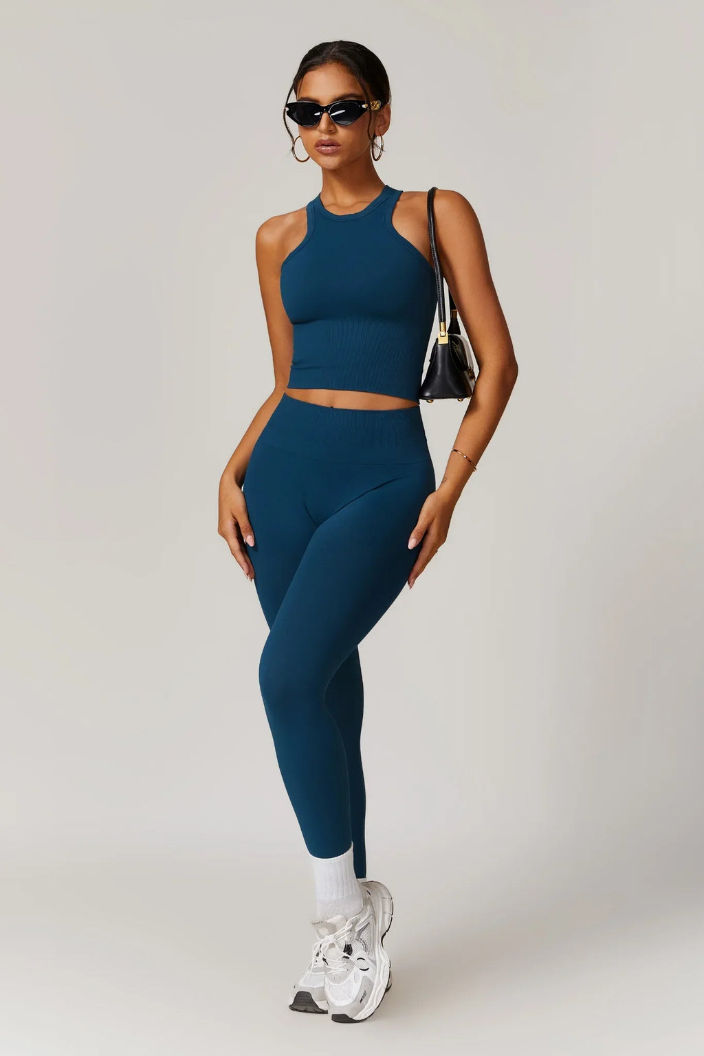 Chloe Sporcu Sırt Top – Saks Mavi