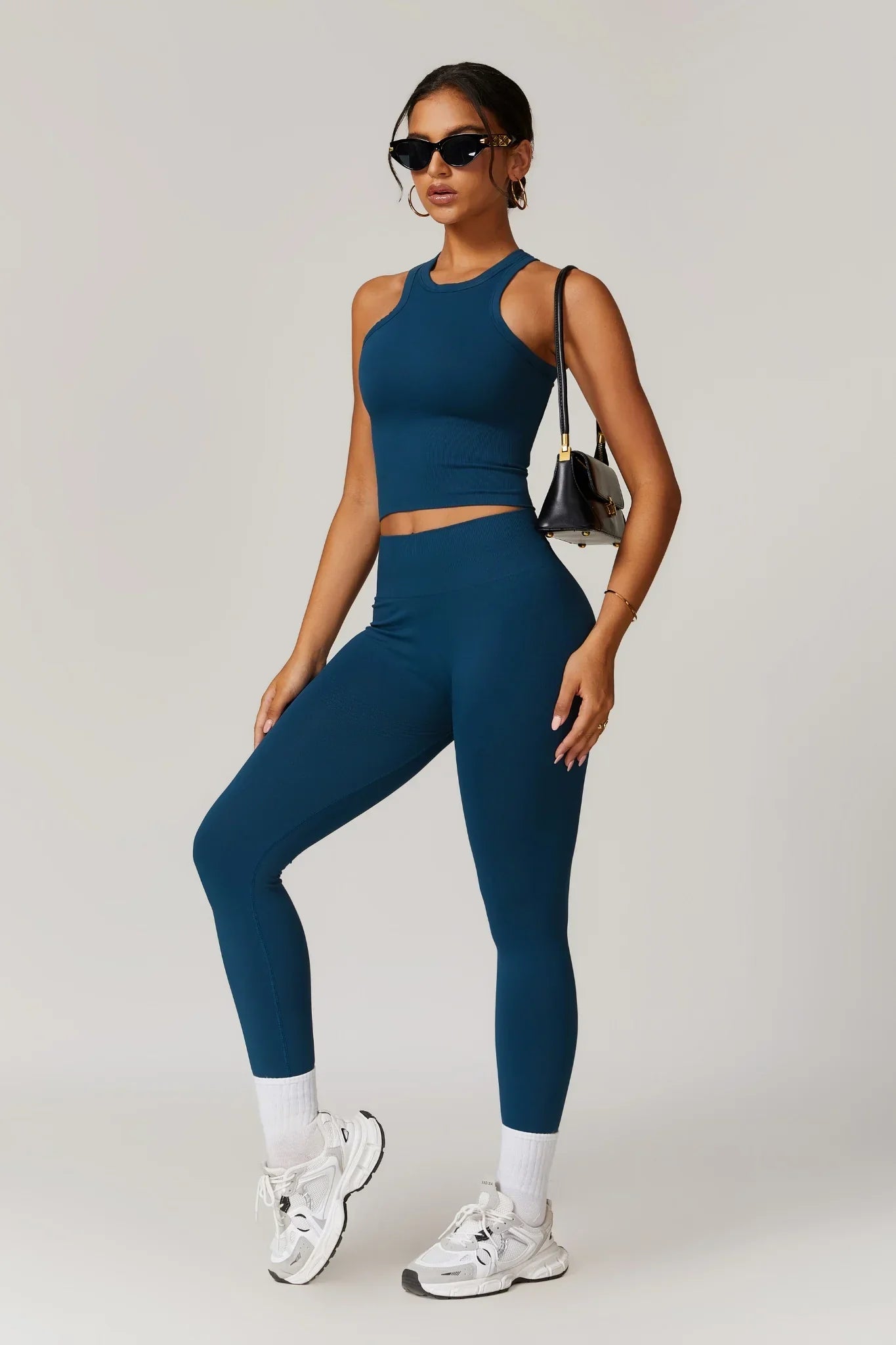 Chloe Sporcu Sırt Top – Saks Mavi