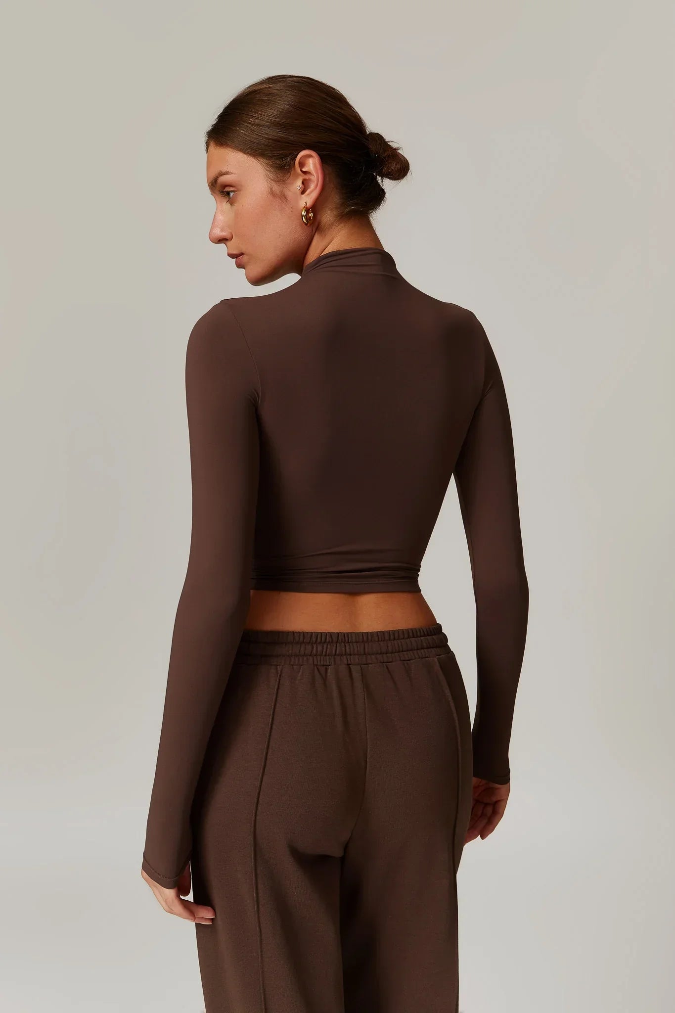 Rose Boğazlı Top – Kakao
