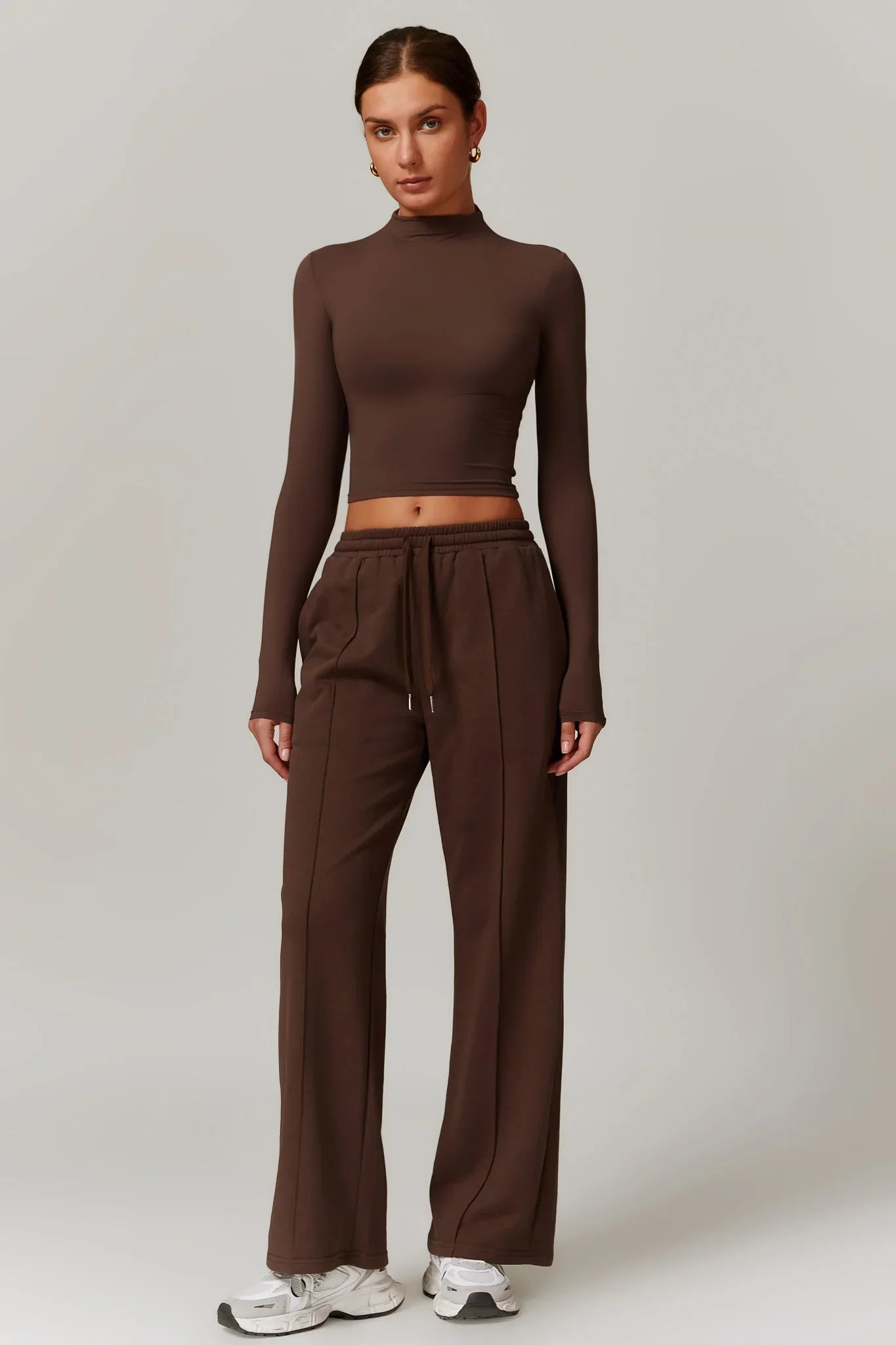 Rose Boğazlı Top – Kakao