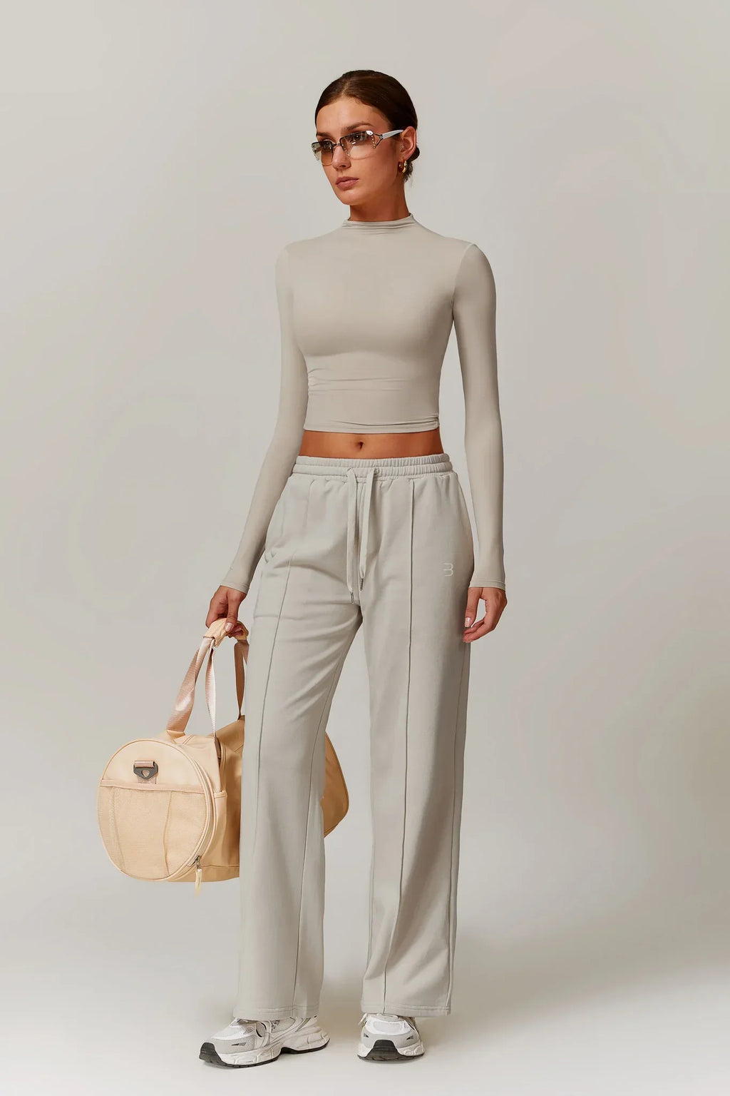 Rose Boğazlı Top – Bej