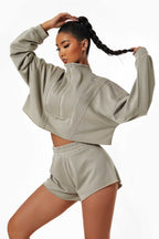 Aura Zip Set