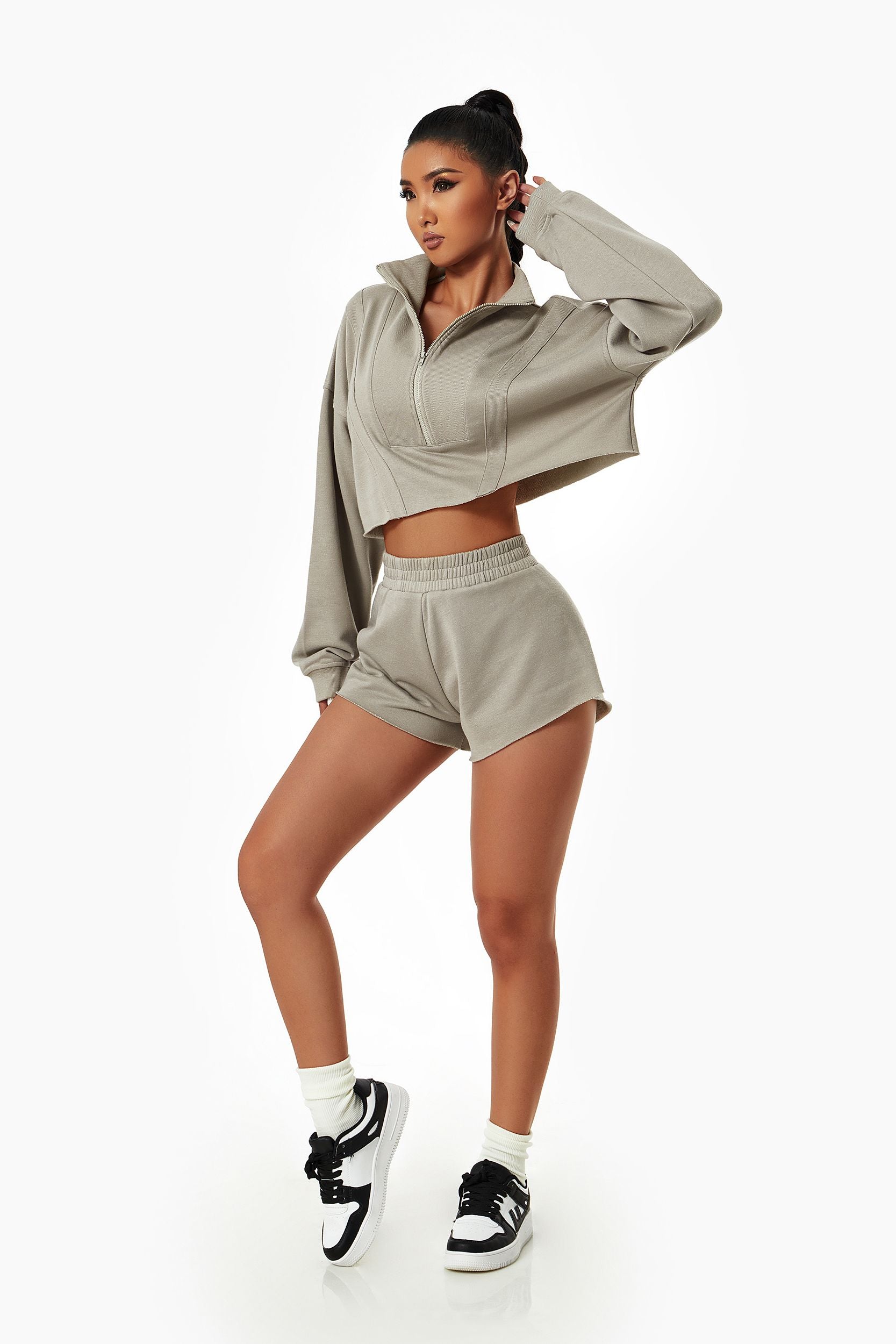 Aura Zip Set